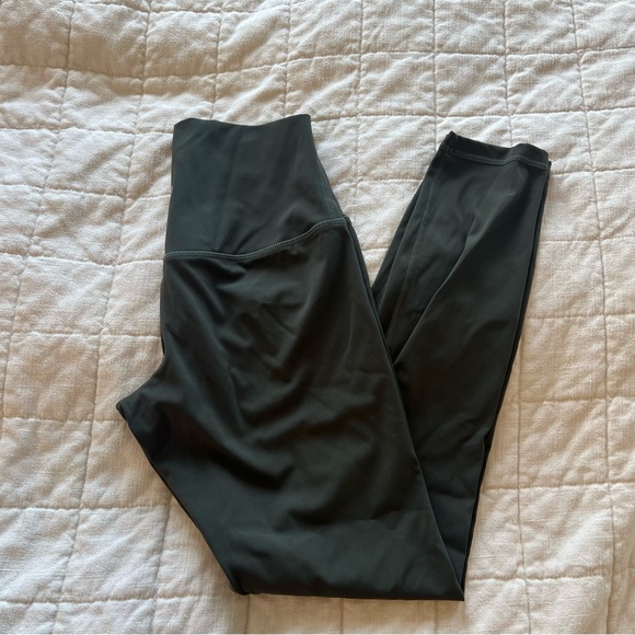 Forest Green Lululemon Leggings - Picture 1 of 10